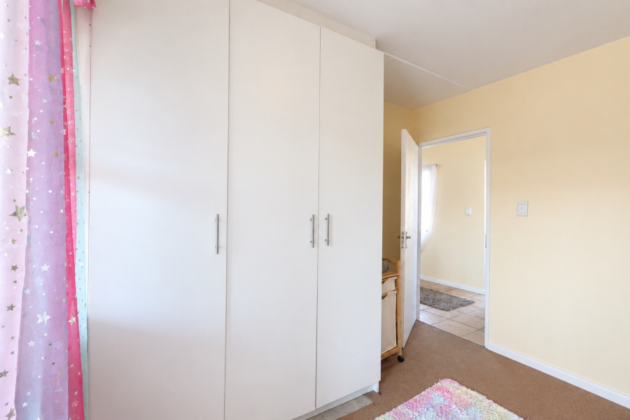 2 Bedroom Property for Sale in Parklands Western Cape